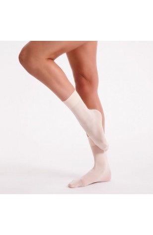 https://www.dancingwear.co.uk/media/catalog/product/cache/1/image/308x472/9df78eab33525d08d6e5fb8d27136e95/s/o/socks_1.jpg